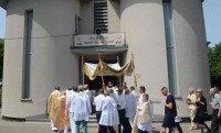 Jubileusz 100 lecia Parafii św. Antoniego w Kotuniu - Procesja Eucharystyczna